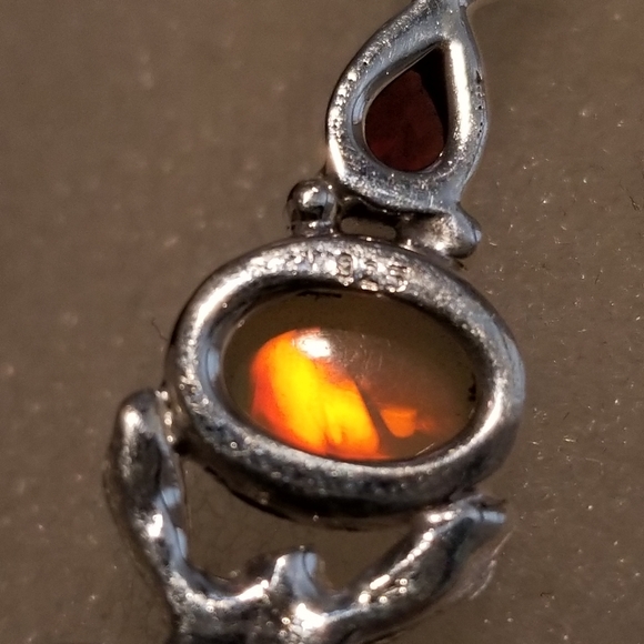 🌻BOGO 50%off Opal & Garnet Fairy Silver Pendant - Picture 6 of 6